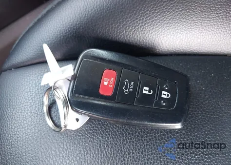 2022 Toyota Highlander Xle from USA, damaged, VIN 5TDGZRBH6NS573548